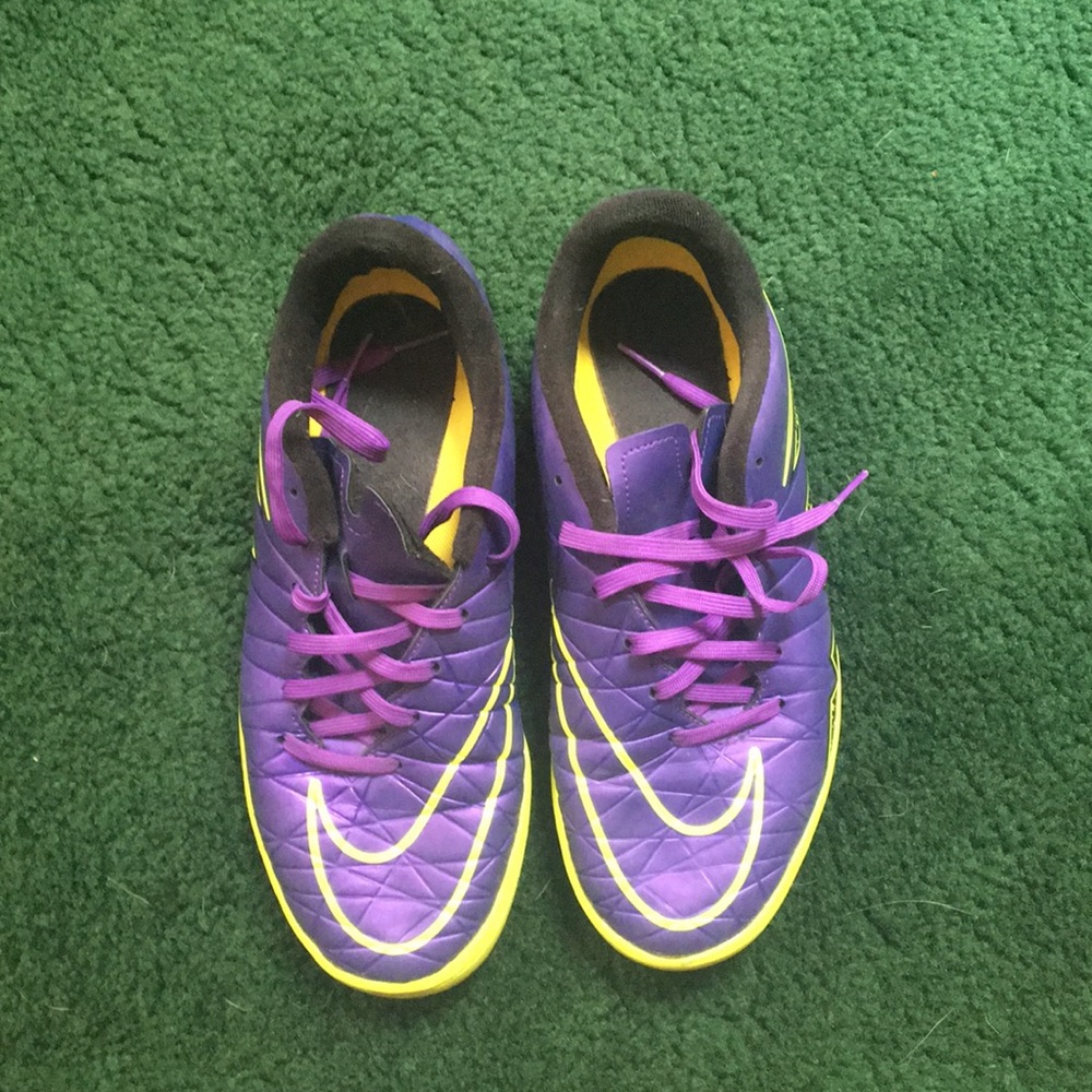 Nike Indoor Soccer Shoes
